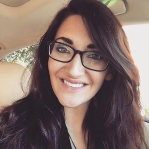 Meet your Posher, Leanne